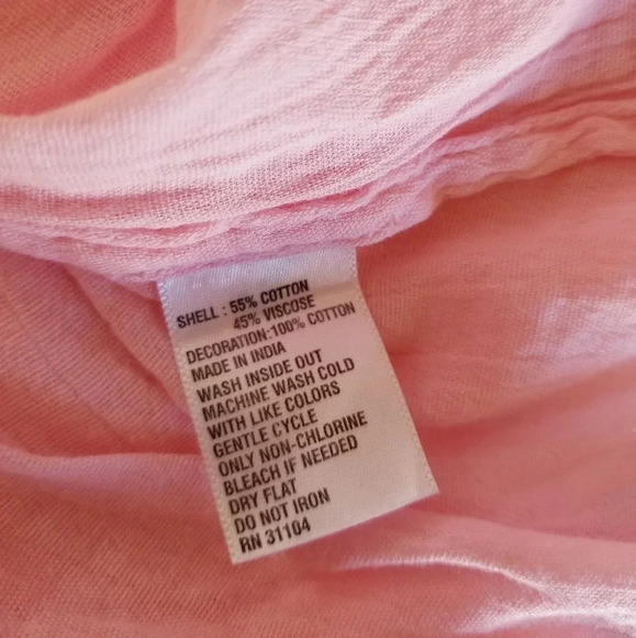 Crown & Ivy Pink Crochet Front Tassel Tie Top S - Picture 5 of 5